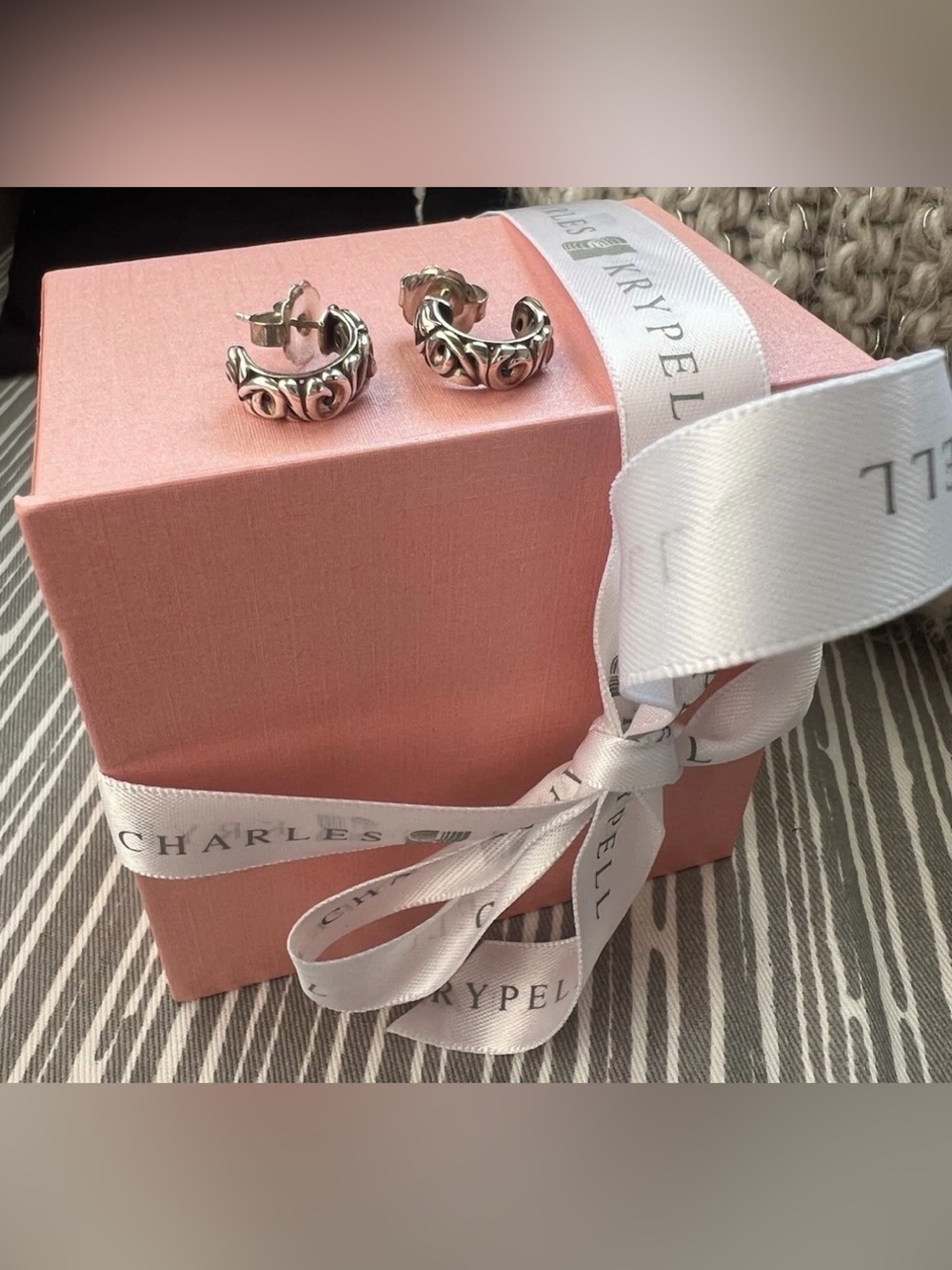 Charles Krypell Ivy Huggie Small Hoop Silver Earring With Gift Box